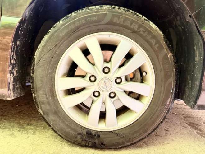 セレナ2.0 ハイウェイスター Vセレクション+Safety アドバンストセーフティ パッケージ 4WD　防錆塗装4WDTVナビBカメエンスタETC後席モニタ 2000