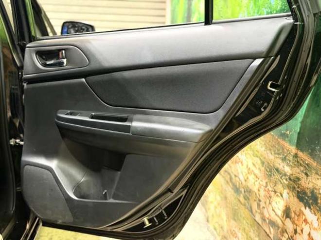 インプレッサスポーツ 2.0 i アイサイト 4WD　防錆塗装4WDTVナビBカメETC 2000