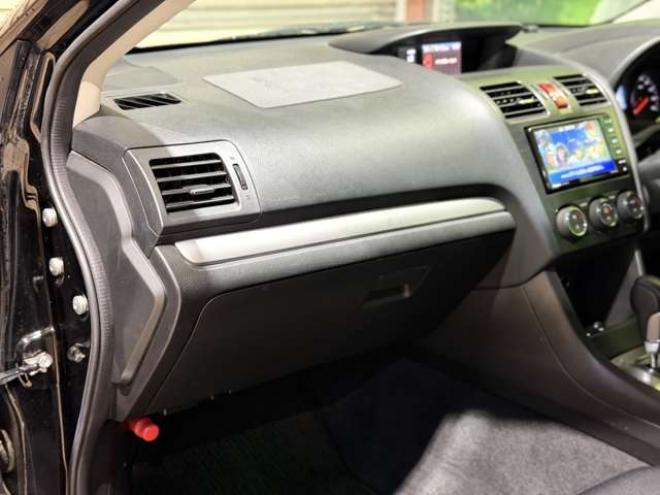 インプレッサスポーツ 2.0 i アイサイト 4WD　防錆塗装4WDTVナビBカメETC 2000