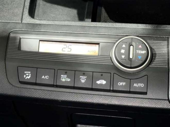 フリード1.5 G Lパッケージ 4WD　防錆塗装4WDナビBカメエンスタETC 1500