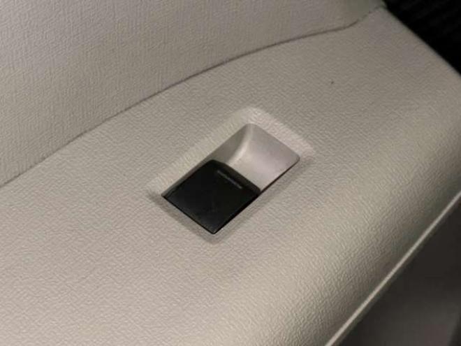 フリード1.5 G Lパッケージ 4WD　防錆塗装4WDナビBカメエンスタETC 1500
