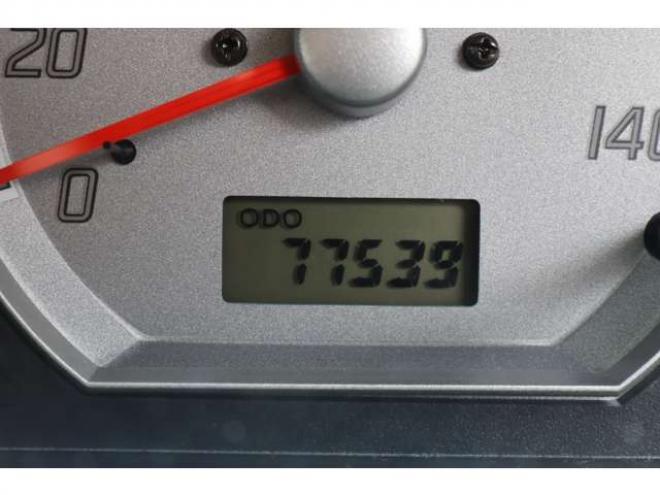 KeiBターボスペシャル 4WD　5速マニュアル・インタークーラーターボ・7.8万キロ・キーレス 660