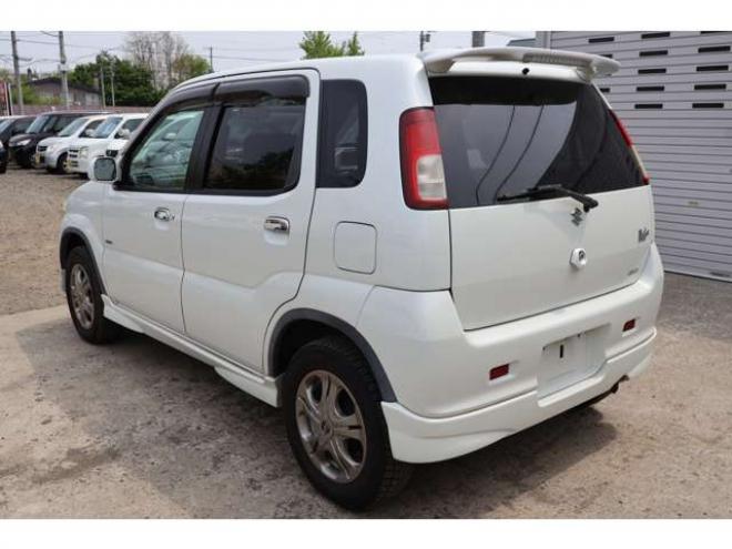 KeiBターボスペシャル 4WD　5速マニュアル・インタークーラーターボ・7.8万キロ・キーレス 660
