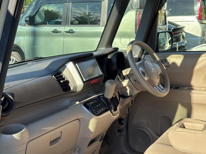 N-BOX660G Lパッケージ 4WD　ローンが不安な方＜優遇ローン＞　本州仕入 社外ナビTV　パワースライド　ETC 4WD 660 5Dr
