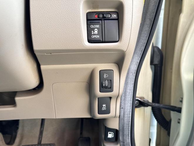 N-BOX660G Lパッケージ 4WD　ローンが不安な方＜優遇ローン＞　本州仕入 社外ナビTV　パワースライド　ETC 4WD 660 5Dr