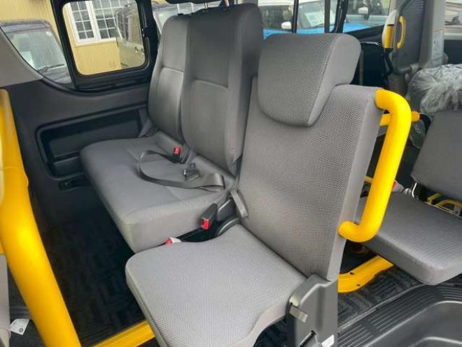 ハイエースバン2.8 ウェルキャブ Bタイプ ロング ディーゼルターボ 4WD　4WD　ウェルキャブBタイプ　10人乗り(車いす2基+8人)　トヨタセーフティセンス付　リアヒーター・クーラー 福祉車両 2800