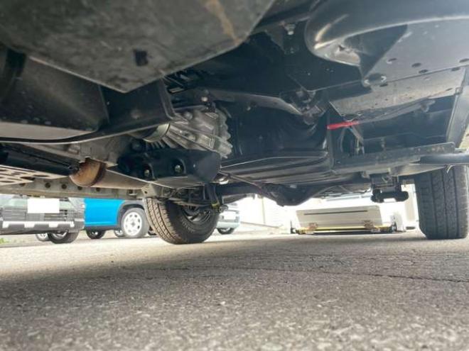 ハイエースバン2.8 ウェルキャブ Bタイプ ロング ディーゼルターボ 4WD　4WD　ウェルキャブBタイプ　10人乗り(車いす2基+8人)　トヨタセーフティセンス付　リアヒーター・クーラー 福祉車両 2800