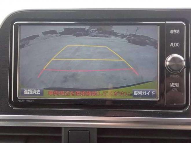 シエンタ1.5 G 4WD　4WD　純正ナビ　夏冬タイヤ 1500
