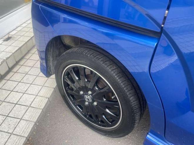 N-BOXカスタムG ターボ Lパッケージ 2トーンカラースタイル 4WD　1年走行距離無制限保証付/後期型/ナビ・フルセグTV/バックカメラ/ETC/前後ドライブレコーダー/キー2本/両側パワースライドドア/純正オールブラック15インチホイール/2トーンカラー/車検整備2年付/法定整備/修復歴無 660