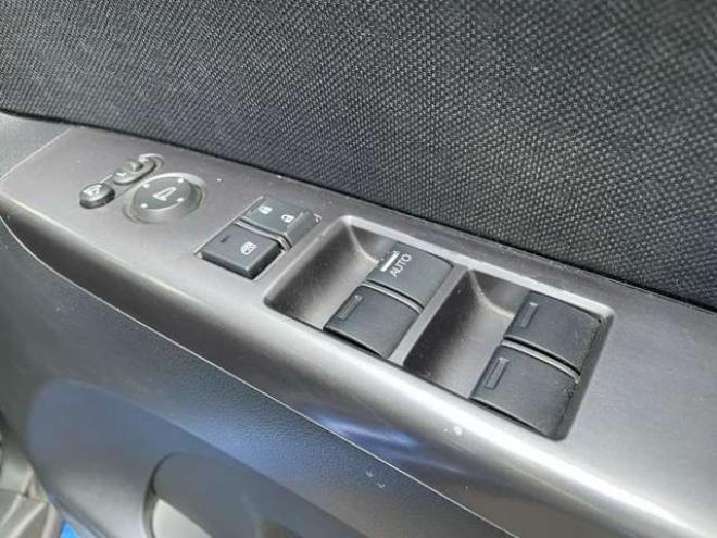 N-BOXカスタムG ターボ Lパッケージ 2トーンカラースタイル 4WD　1年走行距離無制限保証付/後期型/ナビ・フルセグTV/バックカメラ/ETC/前後ドライブレコーダー/キー2本/両側パワースライドドア/純正オールブラック15インチホイール/2トーンカラー/車検整備2年付/法定整備/修復歴無 660
