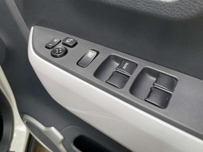 ハスラーXターボ 4WD　1年保証/9インチ大型ナビ・フルセグTV/Bluetooth/バックカメラ/エンジンスターター/キー2本/ドラレコ/純正15インチアルミホイール付き夏タイヤ装着/アルミホイール付き冬タイヤ付き/車検整備2年付/法定整備/修復歴無 660