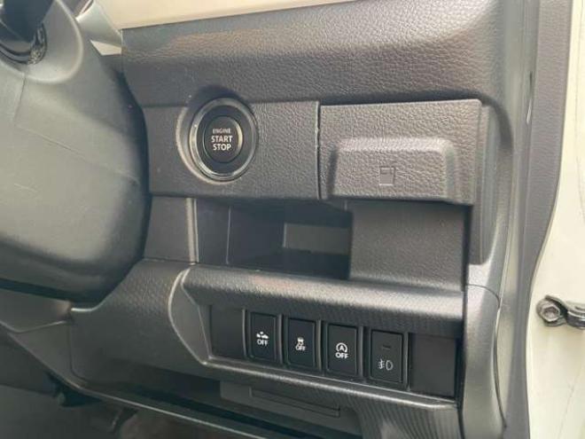 ハスラーXターボ 4WD　1年保証/9インチ大型ナビ・フルセグTV/Bluetooth/バックカメラ/エンジンスターター/キー2本/ドラレコ/純正15インチアルミホイール付き夏タイヤ装着/アルミホイール付き冬タイヤ付き/車検整備2年付/法定整備/修復歴無 660