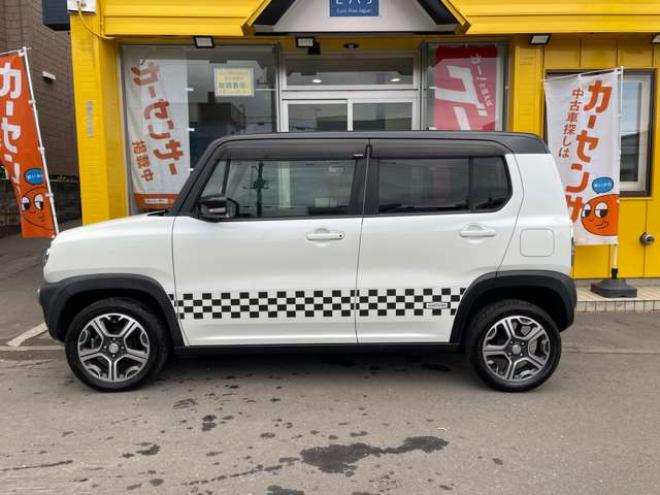 ハスラーXターボ 4WD　1年保証/9インチ大型ナビ・フルセグTV/Bluetooth/バックカメラ/エンジンスターター/キー2本/ドラレコ/純正15インチアルミホイール付き夏タイヤ装着/アルミホイール付き冬タイヤ付き/車検整備2年付/法定整備/修復歴無 660