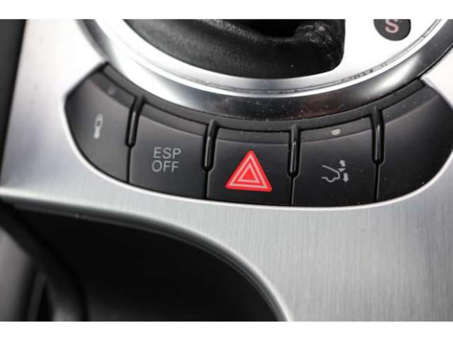 アウディTT クーペ 3.2 クワトロ 4WD　検二年　黒レザー　シートヒーター　自社　ローンカノウ 正規輸入車 3200