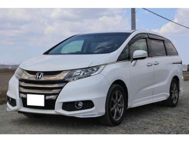 オデッセイ2.4 アブソルート 4WD　検R8/12　バックカメラ　片側電動スライドドア　ハーフレザーシート 2400