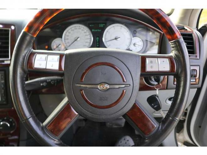 クライスラー300C 3.5　検R8/8　買取直販　HDDナビ 正規輸入車 2WD 3500
