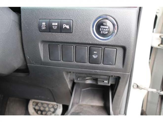 ヴェルファイア2.4 Z プラチナセレクションII 4WD　検2年　両側電スラ　バックカメラ　自社　ローンカノウ 2400
