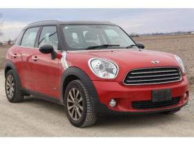 ミニ　クロスオーバー クーパー オール4　検2年　オートライト　スマートキー　自社　ローンカノウ 正規輸入車 4WD 1600