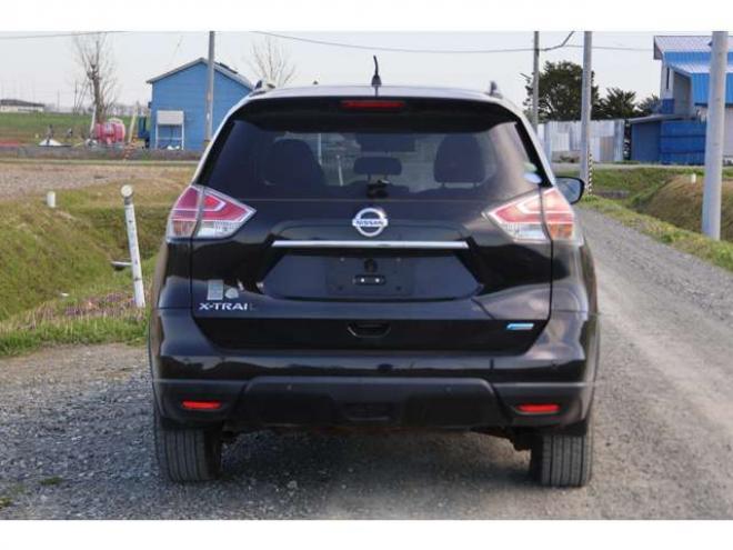 エクストレイル2.0 20X 2列車 4WD　検二年　バックモニター　TV　シートヒーター　自社　ローンカノウ 2000