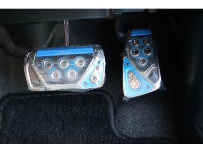 MPV2.3 23S 4WD　検二年　バックモニター　両側電動スライドドア　自社　ローンカノウ 2300