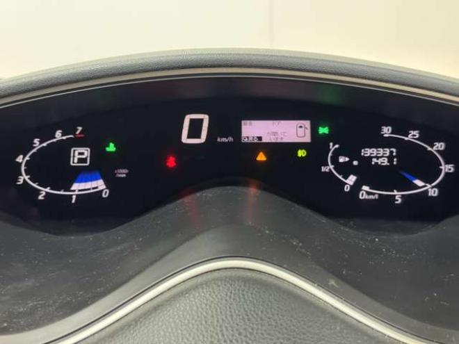 セレナ2.0 ハイウェイスター 4WD　両側Pスライド　ナビ　TV　Egスターター 2000