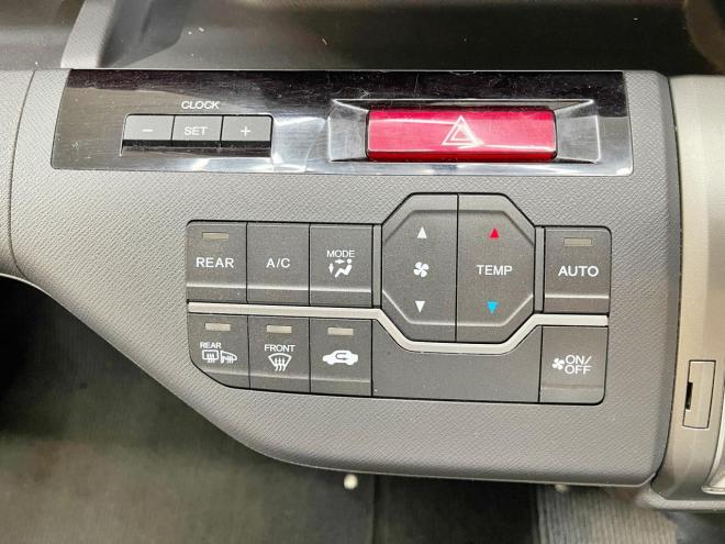 ステップワゴン2.0G Lパッケージ 4WD 5年保証 両側パワスラ ナビTV ETC 自社認証工場 車検整備2年付 修復歴無 寒冷地仕様 禁煙