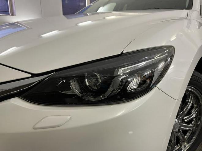 アテンザワゴンＸＤ　本州仕入　禁煙車　アイアクティブセンス　ヘッドアップディスプレイ　スカイアクティブディーゼルターボ　クルーズコントロール　社外１７インチＡＷ　純正１７ＡＷ＋スタッドレスタイヤ付　ドライブレコーダー　ルーフレール　ＥＴＣ 4WD 2200 5Dr