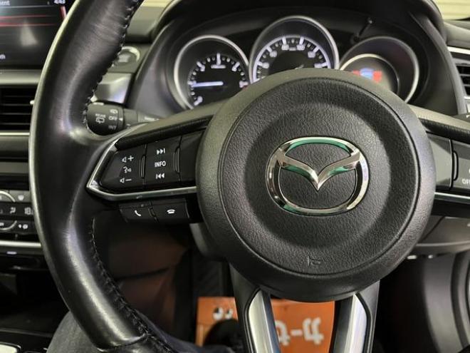 アテンザワゴンＸＤ　本州仕入　禁煙車　アイアクティブセンス　ヘッドアップディスプレイ　スカイアクティブディーゼルターボ　クルーズコントロール　社外１７インチＡＷ　純正１７ＡＷ＋スタッドレスタイヤ付　ドライブレコーダー　ルーフレール　ＥＴＣ 4WD 2200 5Dr