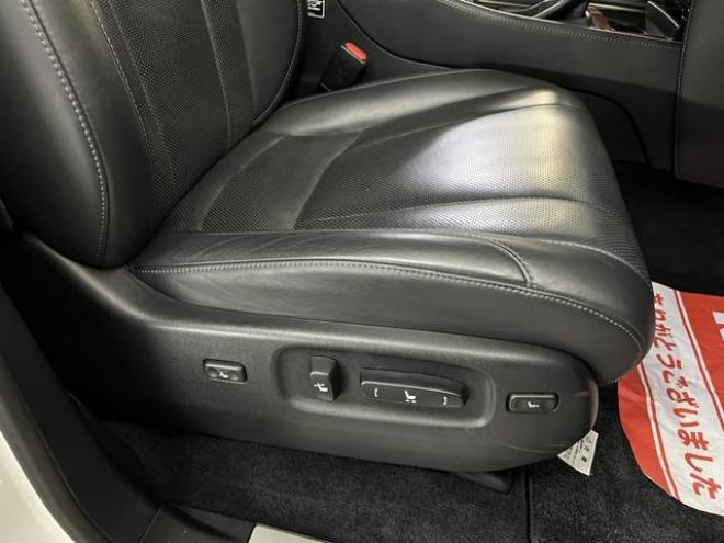 レクサスＬＸ５７０　本州仕入　寒冷地仕様　禁煙車　純正２０インチＡＷ　レクサスセーフティセンス　マークレビンソン　モデリスタスポイラー　純正ブラックレザーシート　社外１８インチＡＷ＋スタッドレスタイヤ　パノラミックビュー 4WD 5700 5Dr