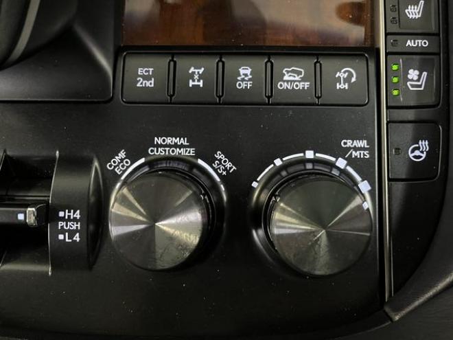 レクサスＬＸ５７０　本州仕入　寒冷地仕様　禁煙車　純正２０インチＡＷ　レクサスセーフティセンス　マークレビンソン　モデリスタスポイラー　純正ブラックレザーシート　社外１８インチＡＷ＋スタッドレスタイヤ　パノラミックビュー 4WD 5700 5Dr