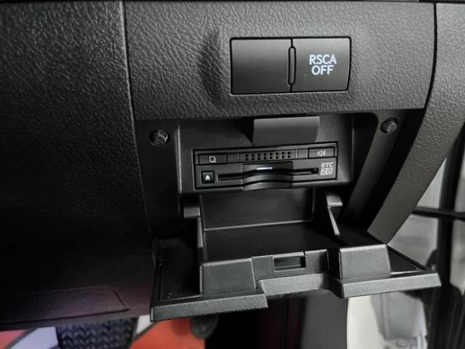 レクサスＬＸ５７０　本州仕入　寒冷地仕様　禁煙車　純正２０インチＡＷ　レクサスセーフティセンス　マークレビンソン　モデリスタスポイラー　純正ブラックレザーシート　社外１８インチＡＷ＋スタッドレスタイヤ　パノラミックビュー 4WD 5700 5Dr