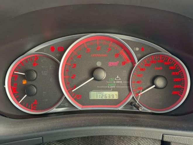 インプレッサSTI 2.0 WRX 4WD　社外車高調　社外ラジエーター社外マフラー社外18インチブースト計ETC　SIドライブ社外ナビ　バックカメラ 2000