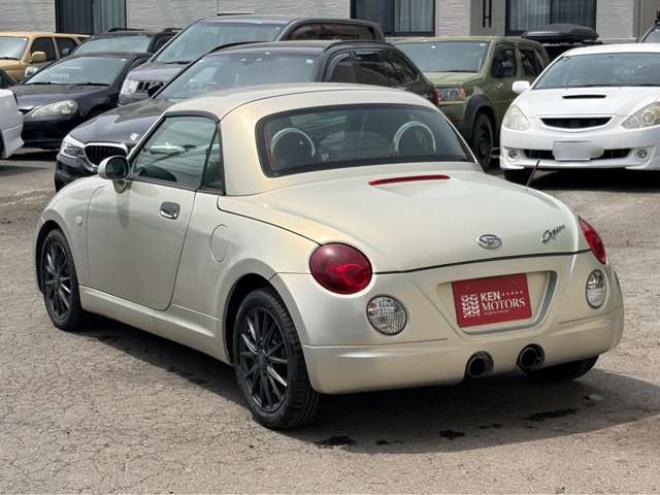 コペンアクティブトップ　社外アルミ　パワステ　パワーウィンドウ　キーレスエントリー　エアコン　ABS　フロントフォグ 2WD 660