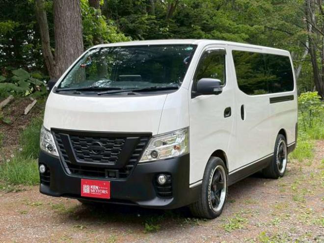 キャラバンNV350 2.5 プレミアムGX ロングボディ ディーゼルターボ 4WD　社外11インチナビ　バックカメラ　エンジンスターター　ETC　ワンオーナー　左側電動スライドドア　社外アルミ　パワーウィンドウ　パワステ　後席モニター　ABS　キーレスエントリー　衝突被害軽減ブレーキ 2500