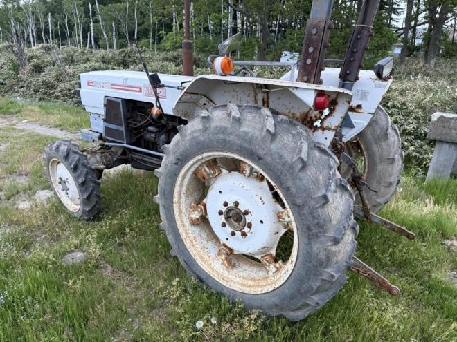 トラクターサトー ST-4000D 40馬力 4WD トラクター
