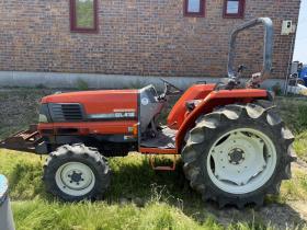 トラクター　クボタ GL418 41馬力 4WD キャビンなし 