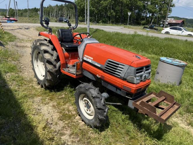 トラクタークボタ GL418 41馬力 4WD キャビンなし 