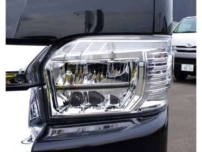 ハイエース2.7 GL ロング ミドルルーフ 4WD　IFUU製　IF-WB8　10人乗り対面ラウンジベッド仕様　415COBRAクリーンルック3フロントスポイラー&バッドラッカー毒牙18インチAW　イクリプス製10.1インチフローティングナヒ　純正EGスターター 2700