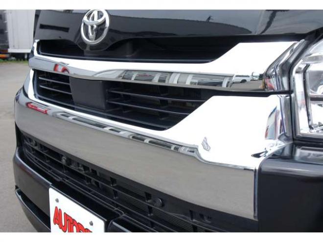 ハイエース2.7 GL ロング ミドルルーフ 4WD　IFUU製　IF-WB8　10人乗り対面ラウンジベッド仕様　415COBRAクリーンルック3フロントスポイラー&バッドラッカー毒牙18インチAW　イクリプス製10.1インチフローティングナヒ　純正EGスターター 2700