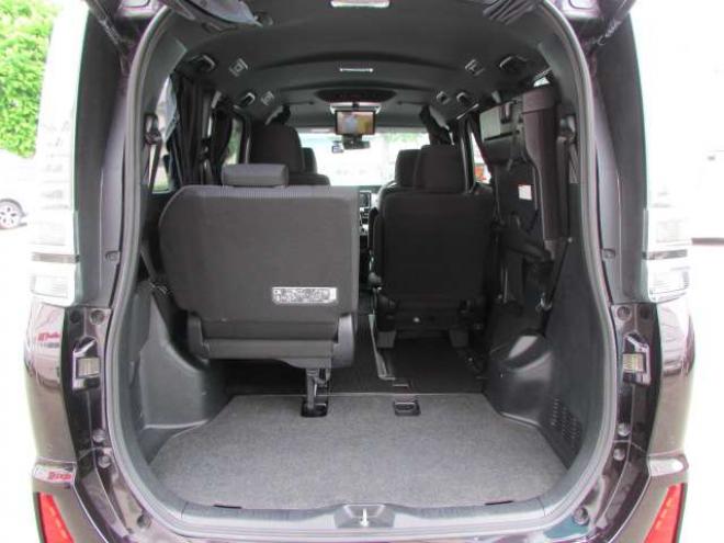ヴォクシー2.0 ZS ウェルキャブ サイドリフトアップチルトシート車 4WD　プリクラッシュセーフティー/電動スライドドア/クルーズコントロール/社外ナビ/フルセグフルセグTV/バックカメラ 2000