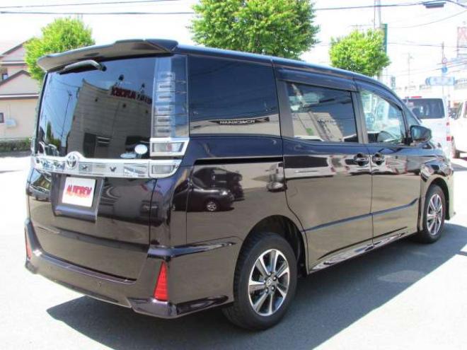 ヴォクシー2.0 ZS ウェルキャブ サイドリフトアップチルトシート車 4WD　プリクラッシュセーフティー/電動スライドドア/クルーズコントロール/社外ナビ/フルセグフルセグTV/バックカメラ 2000
