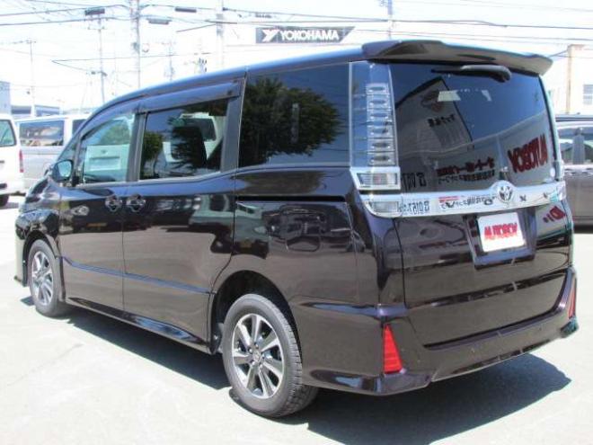 ヴォクシー2.0 ZS ウェルキャブ サイドリフトアップチルトシート車 4WD　プリクラッシュセーフティー/電動スライドドア/クルーズコントロール/社外ナビ/フルセグフルセグTV/バックカメラ 2000