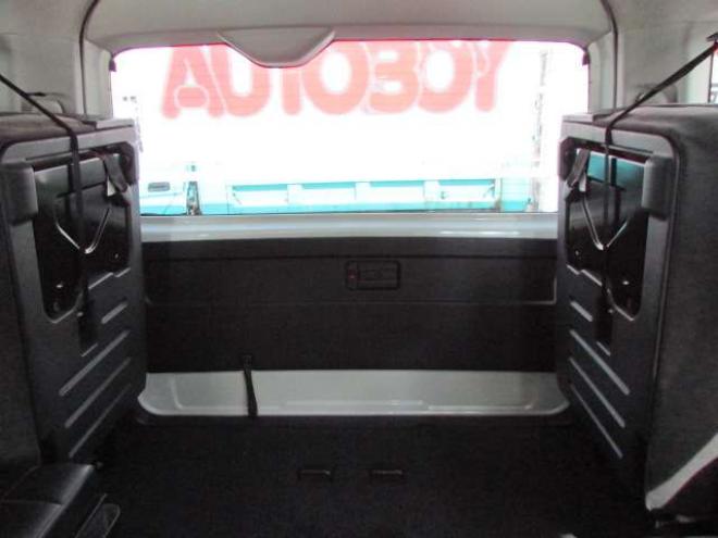 ハイエース2.7 GL ロング ミドルルーフ 4WD　電動パワースライドドア/ETC/ドライブレコーダー/社外ナビ/フルセグTV/バックカメラ/LEDヘッドライト・フォグ/キーレス/エンジンスターター/ベッドキット 2700