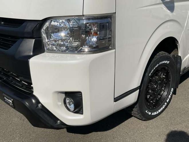 ハイエースバン2.7 スーパーGL ダークプライムII ワイド ミドルルーフ ロングボディ 4WD　TOYOオープンカントリーR/T215/65R16　ナイトロパワーM29スティンガー16インチAW　ワンオーナー　社外ナビTV　両側パワースライドドア　ETC　Pivot製クルコン　Tom's製テールライト　JAOS リヤスキッドバー 2700