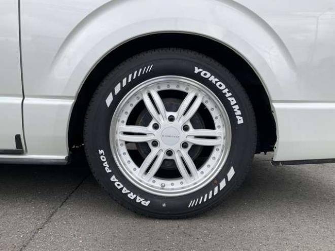 レジアスエース2.8 スーパーGL ダークプライムII ロングボディ ディーゼルターボ 4WD　415COBRA　クリーンルック3フロントスポイラー　バッドラッカーIII17インチAW　ヨコハマPARADA215/60R17　両側パワースライドドア　ETC バックカメラ　フリップダウンモニター　寒冷地仕様 2800