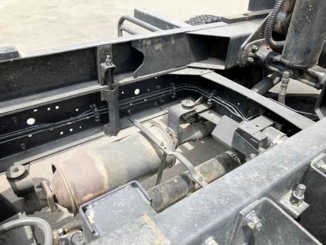 エルフ中古　ワイド高床　4WDファームダンプ　中型トラック