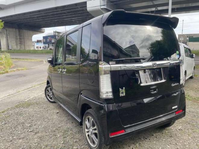 N-BOXカスタムG Lパッケージ 4WD　 660