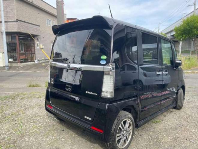 N-BOXカスタムG Lパッケージ 4WD　 660
