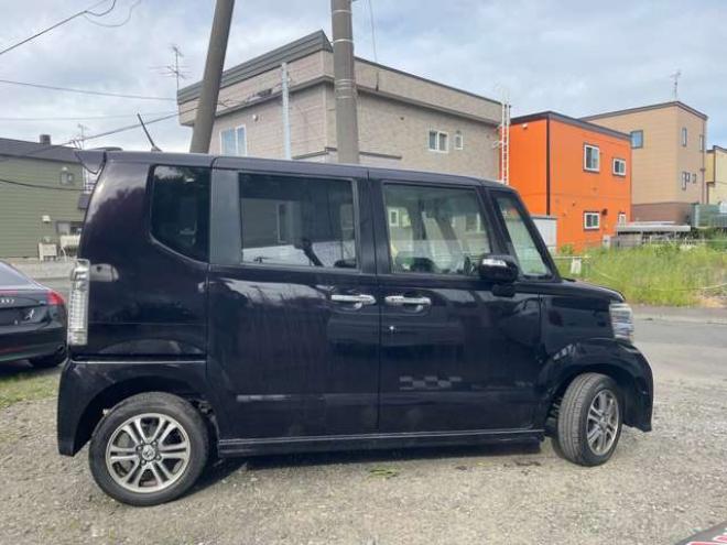 N-BOXカスタムG Lパッケージ 4WD　 660