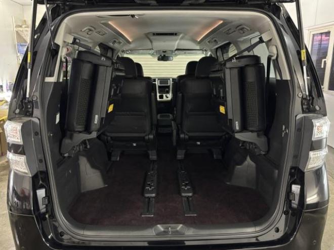ヴェルファイア２．４Ｚ　ゴールデンアイズⅡ　本州仕入　禁煙車　純正ブラックハーフレザーシート　社外１９インチＡＷ　純正１６ＡＷ＋スタッドレスタイヤ付　両側パワースライドドア　パワーバックドア　クルーズコントロール　前後コーナーセンサー　ＥＴＣ 4WD 2400 5Dr
